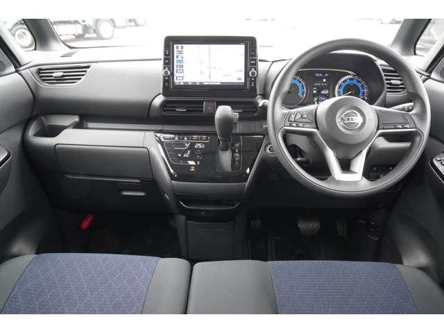 ルークス ６６０　ハイウェイスターＸ　・助手席側ワンタッチオートスライドドア・　アイスト　衝突被害軽減ブレ－キ　車線逸脱警報装置　ＥＴＣ　ＬＥＤ　パワーウィンドウ　ワンオーナー　カーテンエアバック　ナビＴＶ　バックカメラ　記録簿　パワステ　オートエアコン　左右エアバッグ　キーフリ（4枚目）