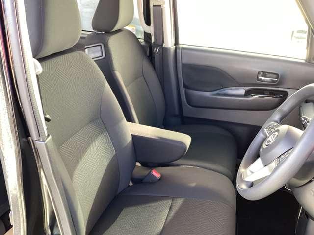 ルークス 660 ハイウェイスターX プロパイロット エディション ハイビームアシスト アラウンドビユー 左右パワースライドドア アイドリング パノラマモニター 助手席エアバッグ 衝突軽減ブレーキ PW ナビ&TV 1セグ LEDヘッドライト LDW スマートキー PS 定期点検記録簿 AAC キーレス(17枚目)