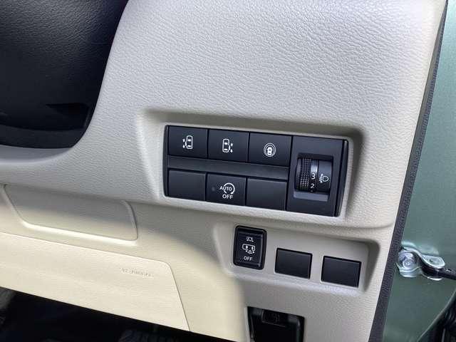 ルークス 660 X ハイビームアシスト アラモニ 前後衝突軽減ブレーキ ワンオーナー車 車線逸脱防止 スマートキー 定期点検記録簿 キーフリー i-stop フルオートエアコン パワーウインドウ LED 盗難防止 カーテンエアバッグ ABS(13枚目)