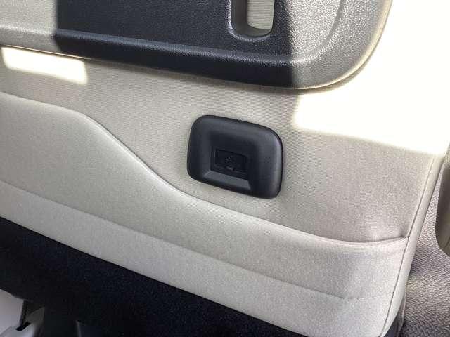 ルークス 660 X ハイビームアシスト アラモニ 前後衝突軽減ブレーキ ワンオーナー車 車線逸脱防止 スマートキー 定期点検記録簿 キーフリー i-stop フルオートエアコン パワーウインドウ LED 盗難防止 カーテンエアバッグ ABS(20枚目)