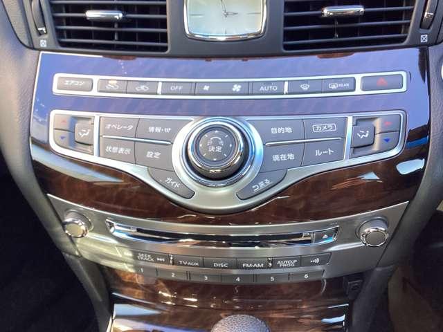 衝突被害軽減ブレーキや踏み間違い防止装置がお客様の運転をサポートします☆