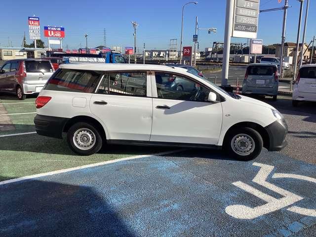 ＮＶ１５０ＡＤ １．５　ＶＥ　日産メモリーナビ　フルセグ　ＥＴＣ　エマージェンシーブレーキ　パワーウインドウ　ＰＳ　キーレス　ＥＴＣ　車線逸脱警報　ナビＴＶ　ワンセグ　ドライブレコーダー　エアバッグ　運転席助手席エアバック　１オーナー　エアコン　メモリーナビ　ＡＢＳ（3枚目）