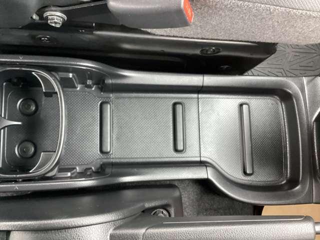 ＮＶ２００バネットバン １．６　ＤＸ　ＤＸ　２人乗り　ラジオ　ドラレコ　パワーステアリング　エアバック　マニュアルエアコン　ＡＢＳ　キーフリー（6枚目）