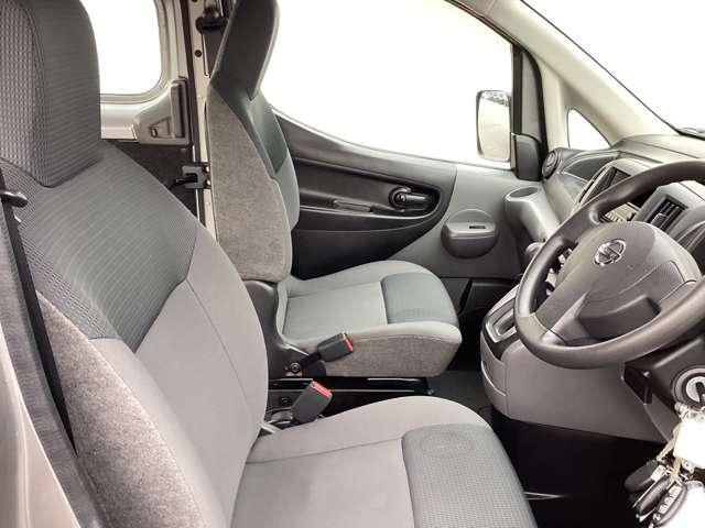 ＮＶ２００バネットバン １．６　ＤＸ　ＤＸ　２人乗り　ラジオ　ドラレコ　パワーステアリング　エアバック　マニュアルエアコン　ＡＢＳ　キーフリー（11枚目）