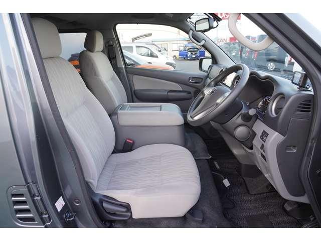 NV350キャラバンワゴン 2.5 GX ロングボディ 低床 日産メモリーナビ アラウンドビューモニタ インテリキー アラウンドビュー 助手席エアバック エアコン エアバック キーレスエントリー ナビTV パワーウィンドウ パワーステアリング 左パワースライドドア ABS バックモニター LEDライト(20枚目)