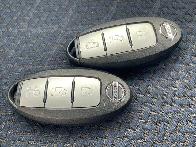 ルークス ６６０　ハイウェイスターＸ　衝突被害軽減ブレ－キ　助手席側オートスライドドア　マルチビューカメラ　車線逸脱警報装置　ＬＥＤ　スマートキー　パワーウィンドウ　ワンオーナー　バックカメラ　記録簿　パワステ　オートエアコン　キーフリ（18枚目）