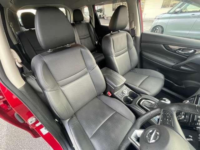エクストレイル 2.0 20Xi Vセレクション 2列車 4WD 踏み間違い防止 盗難防止 全周囲モニター オールモード4WD LDP レーダークルーズ ETC 1オナ アルミ メモリーナビ スマートキー バックモニター ABS オートエアコン ナビTV ドラレコ(17枚目)