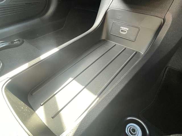 ノート 1.2 X リアカメラ 衝突被害軽減ブレ-キ 全方位カメラ ETC付 LEDヘッドライト レーンアシスト インテリジェントキー ワンオーナー 整備記録簿 盗難防止システム ワンセグTV TVナビ サイドカメラ(8枚目)