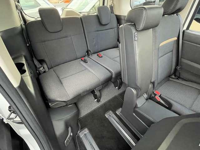 セレナ ２．０　ハイウェイスターＶ　Ｗ電動スライド　レーダークルコン　レーンアシスト　ＬＥＤランプ　ワンオーナー車　盗難防止システム　ＥＴＣ装備　カーテンエアバッグ　アルミホイール　キーフリー　メモリ－ナビ　ナビＴＶ　記録簿　エアコン（20枚目）