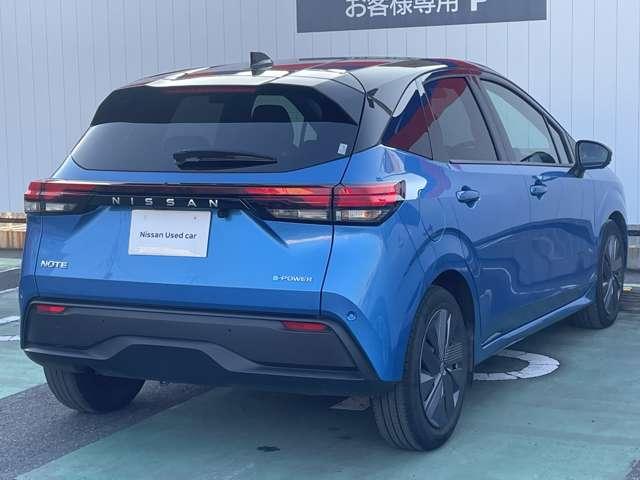 ノート 1.2 X リアカメラ 衝突被害軽減ブレ-キ 全方位カメラ LEDヘッドライト インテリジェントキー ワンオーナー ドラレコ 整備記録簿 盗難防止システム サイドカメラ パワーウィンドウ オートエアコン キーレス(3枚目)