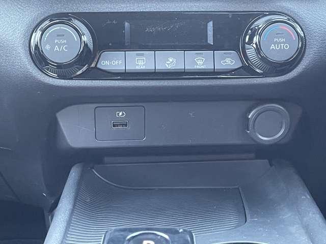 ノート 1.2 X リアカメラ 衝突被害軽減ブレ-キ 全方位カメラ LEDヘッドライト インテリジェントキー ワンオーナー ドラレコ 整備記録簿 盗難防止システム サイドカメラ パワーウィンドウ オートエアコン キーレス(13枚目)