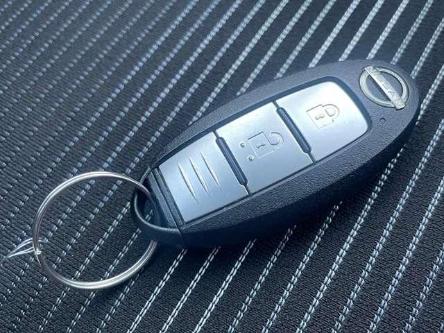 ノート 1.2 X リアカメラ 衝突被害軽減ブレ-キ 全方位カメラ LEDヘッドライト インテリジェントキー ワンオーナー ドラレコ 整備記録簿 盗難防止システム サイドカメラ パワーウィンドウ オートエアコン キーレス(18枚目)