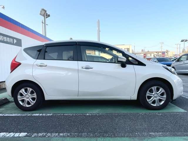 ノート 1.2 メダリスト イモビライザー Aストップ インテリキー オートエアコン 左右エアバック バックビューモニター メモリーナビ 車線逸脱防止 1オーナー ナビTV LEDヘッドライト パワーウインドー パワステ ABS(2枚目)