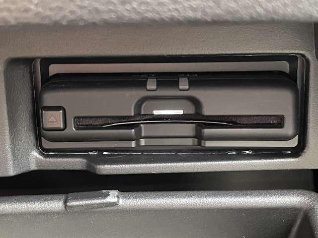 セレナ １．２　ｅ－ＰＯＷＥＲ　ハイウェイスター　Ｖ　アーバンクロム　インテリジェントエマージェンシーブレーキ　全周囲カメラ　アダプティブクルーズ　ＥＴＣ　両側自動ドア　レーンアシスト　ドラレコ　ワンオーナー　インテリキー　バックカメラ　ＡＢＳ　オートエアコン（13枚目）