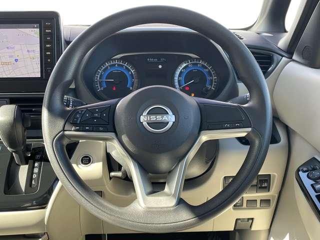 ルークス 660 X アラモニ 前後衝突軽減ブレーキ ワンオーナー車 車線逸脱防止 スマートキー 定期点検記録簿 キーフリー i-stop フルオートエアコン パワーウインドウ LED バックカメラ 盗難防止 Wエアバック(4枚目)