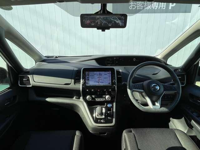 セレナ １．２　ｅ－ＰＯＷＥＲ　ハイウェイスター　Ｖ　３６０°カメラ　エマジェンシーブレーキ　１オナ　寒冷地仕様　スマキー　バックカメラ　ＬＥＤ　レーンアシスト　点検記録簿付　ＥＴＣ　ドラレコ　イモビ　サイドカーテンエアバック　フルオートエアコン　ＡＢＳ（4枚目）