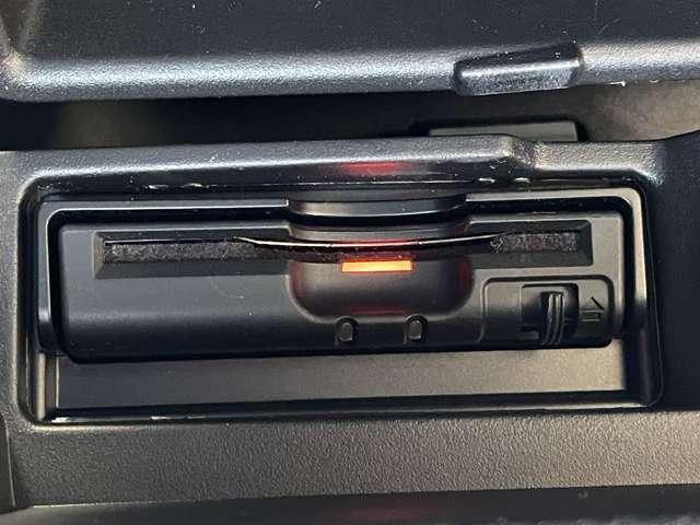 セレナ １．２　ｅ－ＰＯＷＥＲ　ハイウェイスター　Ｖ　３６０°カメラ　エマジェンシーブレーキ　１オナ　寒冷地仕様　スマキー　バックカメラ　ＬＥＤ　レーンアシスト　点検記録簿付　ＥＴＣ　ドラレコ　イモビ　サイドカーテンエアバック　フルオートエアコン　ＡＢＳ（12枚目）