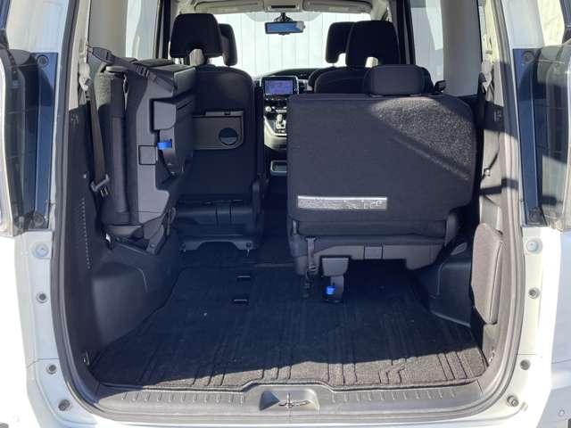 セレナ １．２　ｅ－ＰＯＷＥＲ　ハイウェイスター　Ｖ　３６０°カメラ　エマジェンシーブレーキ　１オナ　寒冷地仕様　スマキー　バックカメラ　ＬＥＤ　レーンアシスト　点検記録簿付　ＥＴＣ　ドラレコ　イモビ　サイドカーテンエアバック　フルオートエアコン　ＡＢＳ（17枚目）