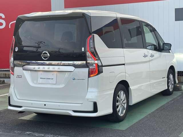 セレナ １．２　ｅ－ＰＯＷＥＲ　ハイウェイスター　Ｖ　純正ナビ　ドラレコ　ＥＴＣ付　３６０°カメラ　エマジェンシーブレーキ　１オナ　スマキー　バックカメラ　レーンアシスト　点検記録簿付　ＥＴＣ　ドラレコ　イモビ　サイドカーテンエアバック　フルオートエアコン　アルミホイール　エアバック（3枚目）