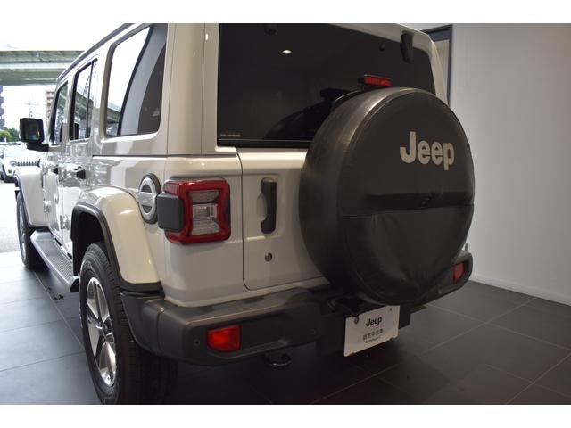 ジープ・ラングラーアンリミテッド サハラ　認定中古車保証付　整備付　　禁煙車　１８インチアルミホイール　　フルセグ　ＥＴＣ　バックカメラ　フロントカメラ　サイドカメラ　サイドステップ　アルパインサウンドシステム　ＡＣＣ　ドライブレコーダー（43枚目）