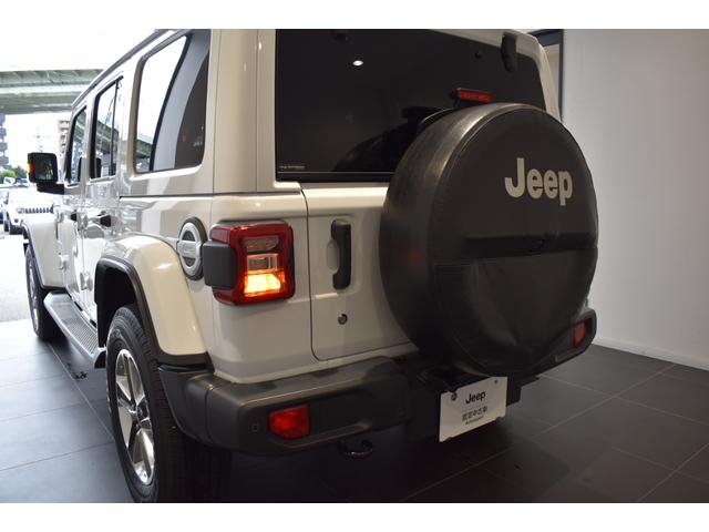 ジープ・ラングラーアンリミテッド サハラ　認定中古車保証付　整備付　　禁煙車　１８インチアルミホイール　　フルセグ　ＥＴＣ　バックカメラ　フロントカメラ　サイドカメラ　サイドステップ　アルパインサウンドシステム　ＡＣＣ　ドライブレコーダー（48枚目）