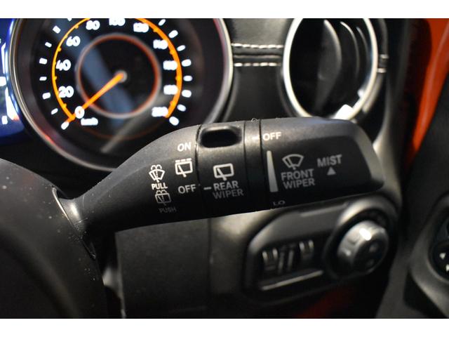 ジープ・ラングラーアンリミテッド サハラ パワートップ(20枚目)