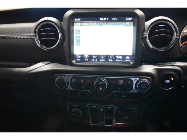 ジープ・ラングラーアンリミテッド サハラ パワートップ(25枚目)