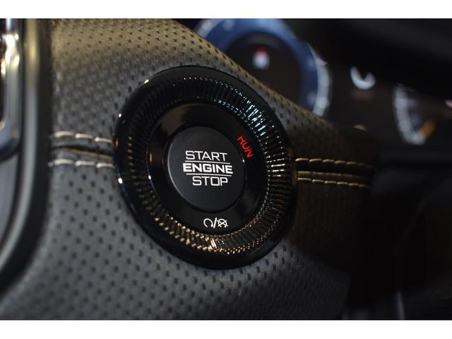 『ジープ東名横浜』へのアクセス。東名高速道路『横浜町田ＩＣ』から車で３分。『南町田グランベリーパーク駅』から徒歩１１分。試乗や購入相談など、様々なサービスを通して「ジープのある生活」を体感いただけます