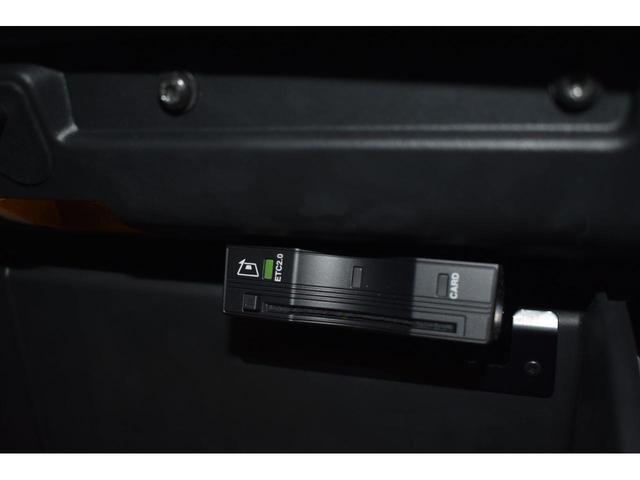 『ジープ東名横浜』へのアクセス。東名高速道路『横浜町田ＩＣ』から車で３分。『南町田グランベリーパーク駅』から徒歩１１分。試乗や購入相談など、様々なサービスを通して「ジープのある生活」を体感いただけます