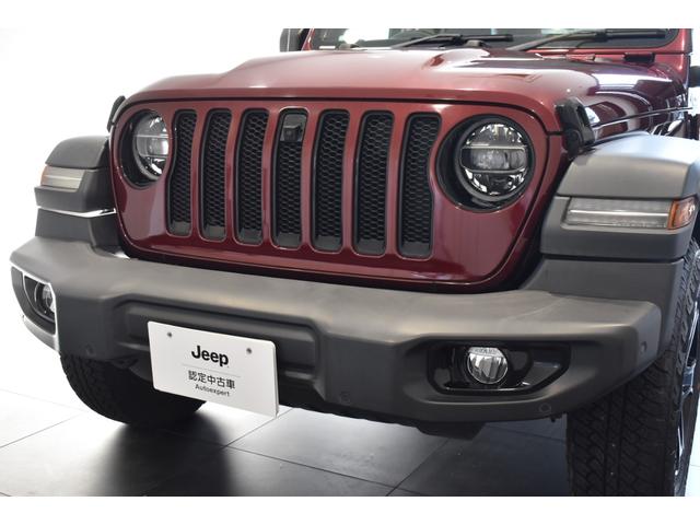 ジープ・ラングラーアンリミテッド スポーツアルティテュード 限定100台 認定中古車保証1年付帯 ブラインドスポットアラート アダプティブクルーズコントロール フロントカメラ サイドカメラ ETC ApplecarplayAndoridAuto サイドステップ(11枚目)