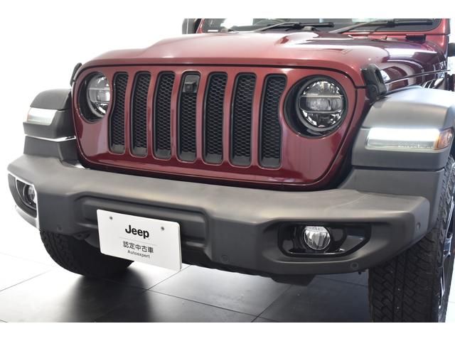 ジープ・ラングラーアンリミテッド スポーツアルティテュード 限定100台 認定中古車保証1年付帯 ブラインドスポットアラート アダプティブクルーズコントロール フロントカメラ サイドカメラ ETC ApplecarplayAndoridAuto サイドステップ(12枚目)