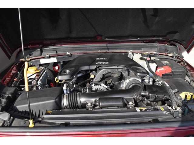 ジープ・ラングラーアンリミテッド スポーツアルティテュード 限定100台 認定中古車保証1年付帯 ブラインドスポットアラート アダプティブクルーズコントロール フロントカメラ サイドカメラ ETC ApplecarplayAndoridAuto サイドステップ(23枚目)