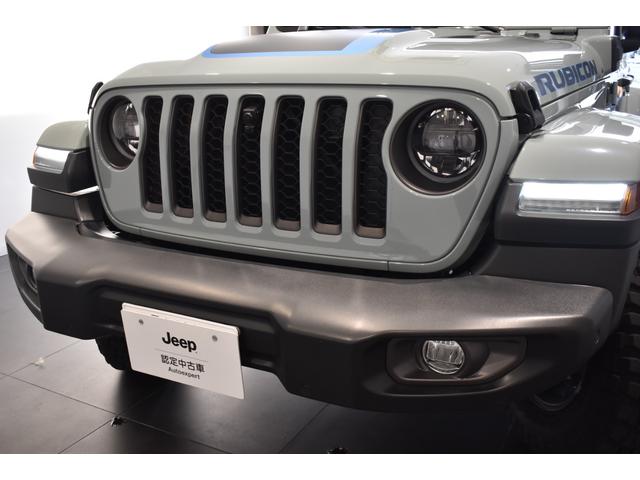 ジープ・ラングラーアンリミテッド４ｘｅ ルビコン４ｘｅ　レザーシート　シートヒーター　ＡｐｐｌｅＣａｒＰｌａｙ　Ｂｌｕｅｔｏｏｔｈ　純正ナビゲーション　フルセグ　ＬＥＤヘッドライト　前面衝突警報　ＡＣＣ　バックカメラ　ワンオーナー　認定中古車保証付（18枚目）