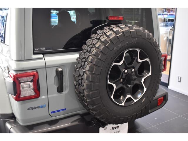 ジープ・ラングラーアンリミテッド４ｘｅ ルビコン４ｘｅ　レザーシート　シートヒーター　ＡｐｐｌｅＣａｒＰｌａｙ　Ｂｌｕｅｔｏｏｔｈ　純正ナビゲーション　フルセグ　ＬＥＤヘッドライト　前面衝突警報　ＡＣＣ　バックカメラ　ワンオーナー　認定中古車保証付（23枚目）