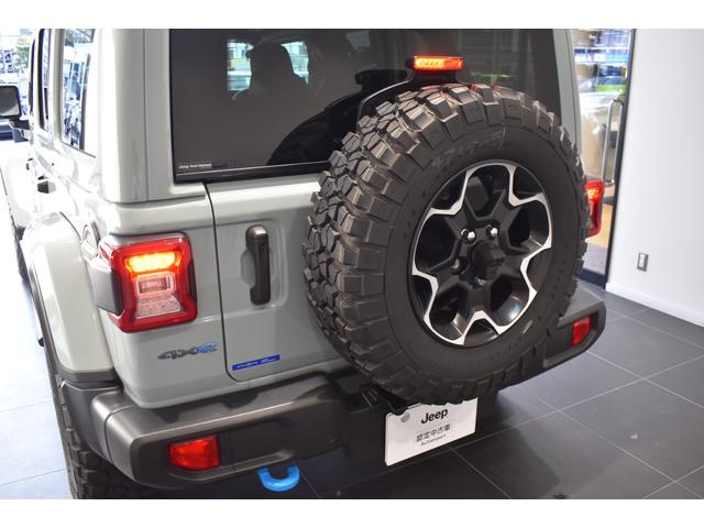 ジープ・ラングラーアンリミテッド４ｘｅ ルビコン４ｘｅ　レザーシート　シートヒーター　ＡｐｐｌｅＣａｒＰｌａｙ　Ｂｌｕｅｔｏｏｔｈ　純正ナビゲーション　フルセグ　ＬＥＤヘッドライト　前面衝突警報　ＡＣＣ　バックカメラ　ワンオーナー　認定中古車保証付（26枚目）