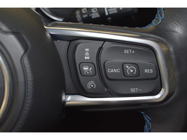 ジープ・ラングラーアンリミテッド４ｘｅ ルビコン４ｘｅ　レザーシート　シートヒーター　ＡｐｐｌｅＣａｒＰｌａｙ　Ｂｌｕｅｔｏｏｔｈ　純正ナビゲーション　フルセグ　ＬＥＤヘッドライト　前面衝突警報　ＡＣＣ　バックカメラ　ワンオーナー　認定中古車保証付（36枚目）