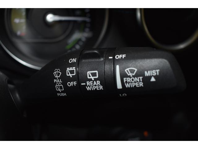 ジープ・ラングラーアンリミテッド４ｘｅ ルビコン４ｘｅ　レザーシート　シートヒーター　ＡｐｐｌｅＣａｒＰｌａｙ　Ｂｌｕｅｔｏｏｔｈ　純正ナビゲーション　フルセグ　ＬＥＤヘッドライト　前面衝突警報　ＡＣＣ　バックカメラ　ワンオーナー　認定中古車保証付（37枚目）