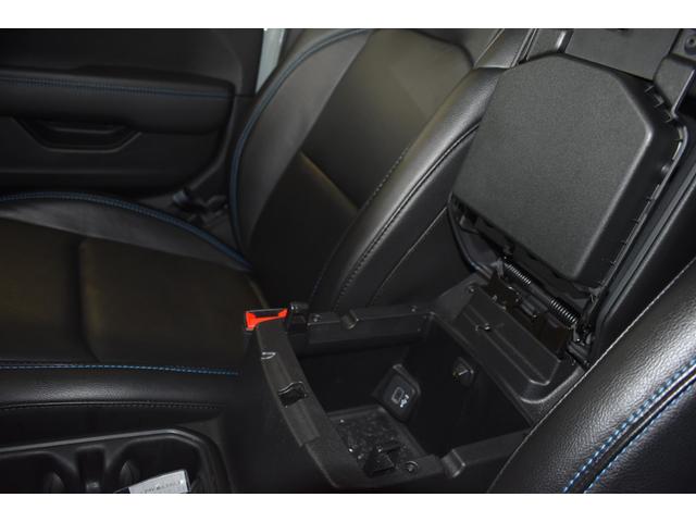 ジープ・ラングラーアンリミテッド４ｘｅ ルビコン４ｘｅ　レザーシート　シートヒーター　ＡｐｐｌｅＣａｒＰｌａｙ　Ｂｌｕｅｔｏｏｔｈ　純正ナビゲーション　フルセグ　ＬＥＤヘッドライト　前面衝突警報　ＡＣＣ　バックカメラ　ワンオーナー　認定中古車保証付（49枚目）
