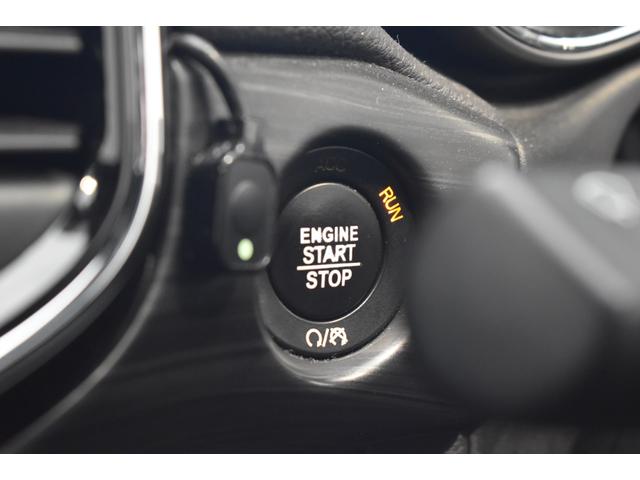 ジープ・グランドチェロキー アルティテュード　ＡｐｐｌｅＣａｒｐｌａｙ　Ａｎｄｒｏｉｄ　Ａｕｔｏ　　純正ナビゲーション　フルセグ　ハーフレザーシート　シートヒーター　クルーズコントロール　バックカメラ　前面衝突警報　認定中古車保証付（21枚目）