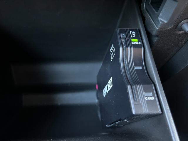 ジープ・ラングラーアンリミテッド ルビコン　ＡｐｐｌｅＣａｒＰｌａｙ　Ｂｌｕｅｔｏｏｔｈ　レザーシート　シートヒーター　ステアリングヒーター　フルセグ　ＬＥＤヘッドライト　　アダプティブクルーズコントロール　バックカメラ　認定中古車保証付（28枚目）