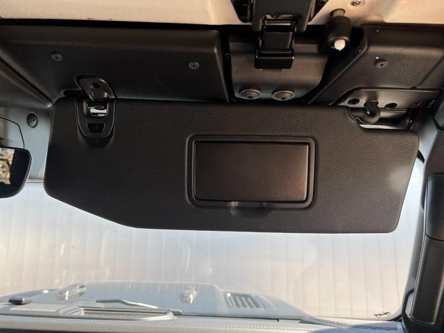ジープ・ラングラーアンリミテッド ルビコン　ＡｐｐｌｅＣａｒＰｌａｙ　Ｂｌｕｅｔｏｏｔｈ　レザーシート　シートヒーター　ステアリングヒーター　フルセグ　ＬＥＤヘッドライト　　アダプティブクルーズコントロール　バックカメラ　認定中古車保証付（30枚目）