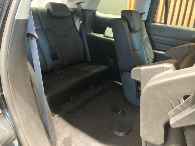 ジープ・コマンダー リミテッド　リミテッド　ディーゼルターボ　４ＷＤ　認定中古車保証　ＬＥＤヘッドライト　全周囲カメラ　レザーシート　シートヒーター　ステアリングヒーター　電動リアゲート　純正ナビ　スマートキー　障害物センサー（35枚目）