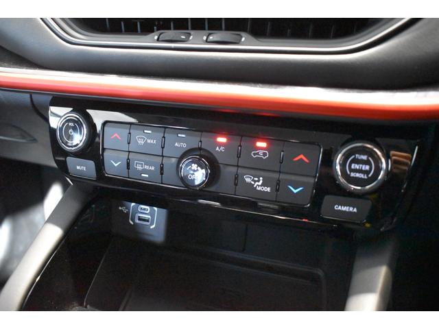 ジープ・コマンダー トレイルエディション　全国１５０台限定　ワンオーナー　禁煙車　衝突軽減ブレーキ　電動リアゲート　レザーシート　ステアリングヒーター　純正ナビ　ＬＥＤヘッドライト　ＥＴＣ２．０　フロントシートヒーター（30枚目）