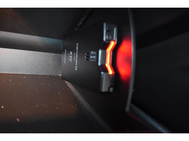 ジープ・レネゲード ナイトイーグル　ナイトイーグル　限定１２０台　ユーザー様下取り車　ワンオーナー　Ａｐｐｌｅ　ｃａｒ　ｐｌａｙ　ＡｎｄｏｒｉｄＡｕｔｏ　Ｂｌｕｅｔｏｏｔｈ　ファブリックシート　クルーズコントロール　ハロゲンライト（12枚目）