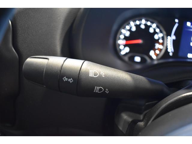 ジープ・レネゲード ナイトイーグル　ナイトイーグル　限定１２０台　ユーザー様下取り車　ワンオーナー　Ａｐｐｌｅ　ｃａｒ　ｐｌａｙ　ＡｎｄｏｒｉｄＡｕｔｏ　Ｂｌｕｅｔｏｏｔｈ　ファブリックシート　クルーズコントロール　ハロゲンライト（19枚目）