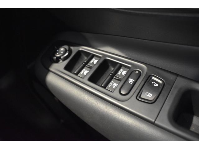 ジープ・レネゲード ナイトイーグル　ナイトイーグル　限定１２０台　ユーザー様下取り車　ワンオーナー　Ａｐｐｌｅ　ｃａｒ　ｐｌａｙ　ＡｎｄｏｒｉｄＡｕｔｏ　Ｂｌｕｅｔｏｏｔｈ　ファブリックシート　クルーズコントロール　ハロゲンライト（22枚目）