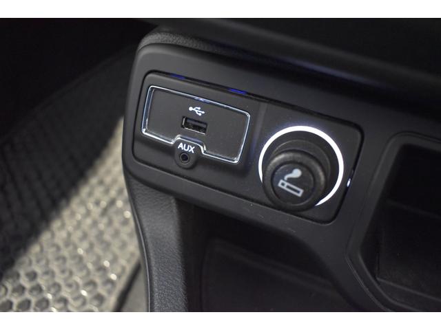 ジープ・レネゲード ナイトイーグル　ナイトイーグル　限定１２０台　ユーザー様下取り車　ワンオーナー　Ａｐｐｌｅ　ｃａｒ　ｐｌａｙ　ＡｎｄｏｒｉｄＡｕｔｏ　Ｂｌｕｅｔｏｏｔｈ　ファブリックシート　クルーズコントロール　ハロゲンライト（26枚目）