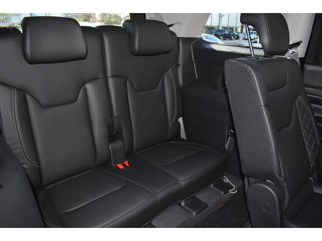 ジープ・コマンダー リミテッド　純正ナビ　レザーシート　障害物センサー　衝突軽減ブレーキ　シートヒーター　全周囲カメラ　ＬＥＤヘッドライト　バックカメラ　スマートキー　アダプティブクルーズコントロール　電動パワーシート　ＥＴＣ２．０（14枚目）