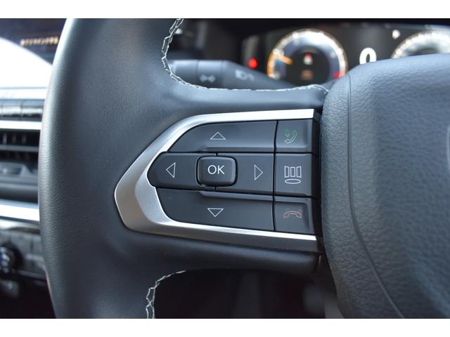 ジープ・コマンダー リミテッド　純正ナビ　レザーシート　障害物センサー　衝突軽減ブレーキ　シートヒーター　全周囲カメラ　ＬＥＤヘッドライト　バックカメラ　スマートキー　アダプティブクルーズコントロール　電動パワーシート　ＥＴＣ２．０（18枚目）