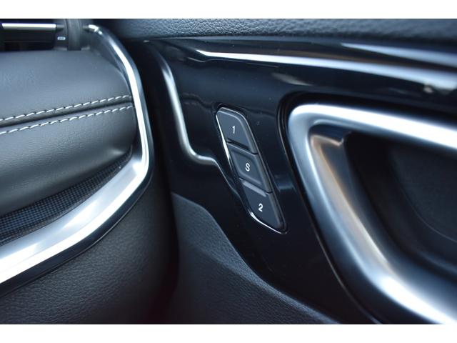 ジープ・コマンダー リミテッド　純正ナビ　レザーシート　障害物センサー　衝突軽減ブレーキ　シートヒーター　全周囲カメラ　ＬＥＤヘッドライト　バックカメラ　スマートキー　アダプティブクルーズコントロール　電動パワーシート　ＥＴＣ２．０（24枚目）